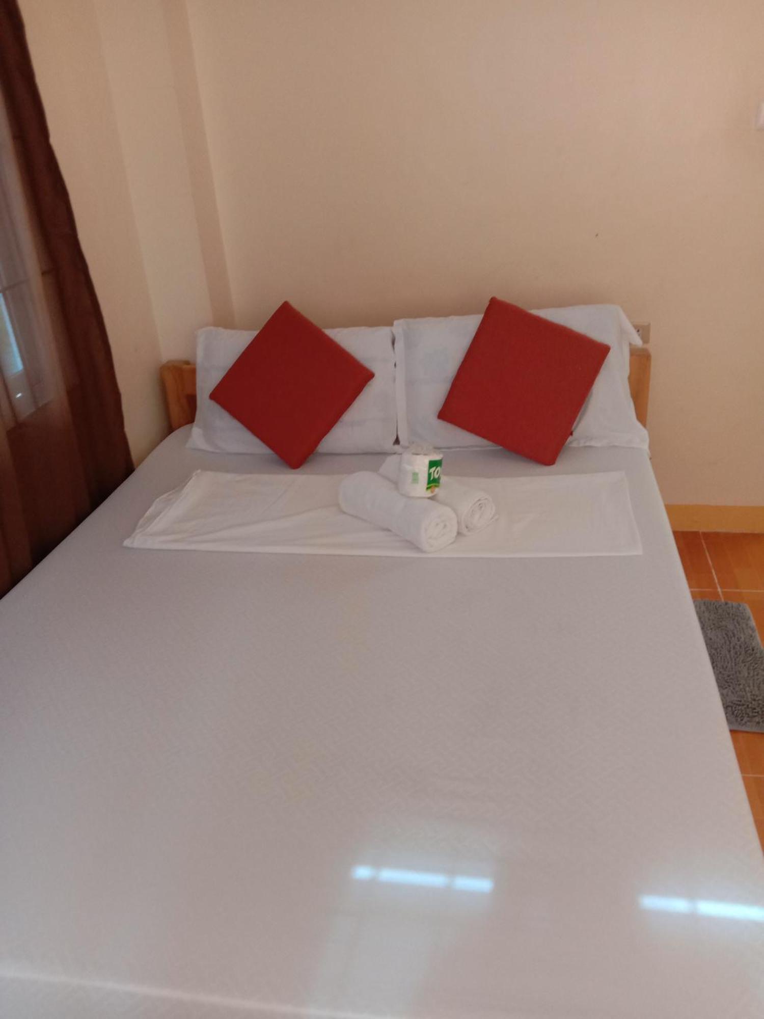 Friz Love Room Rental ซานฮวน ภายนอก รูปภาพ